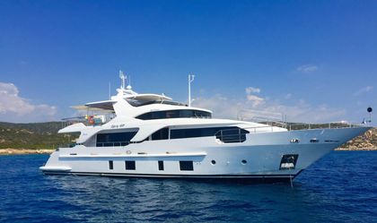 93' Benetti 2015 Yacht For Sale